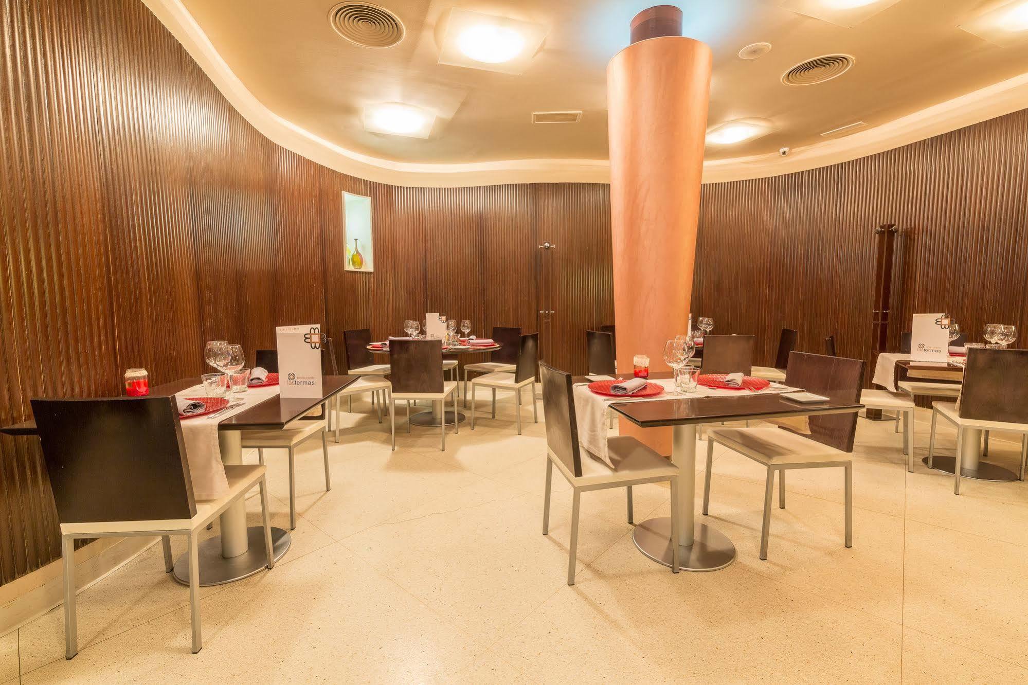 Hostal Albany Леон Екстериор снимка